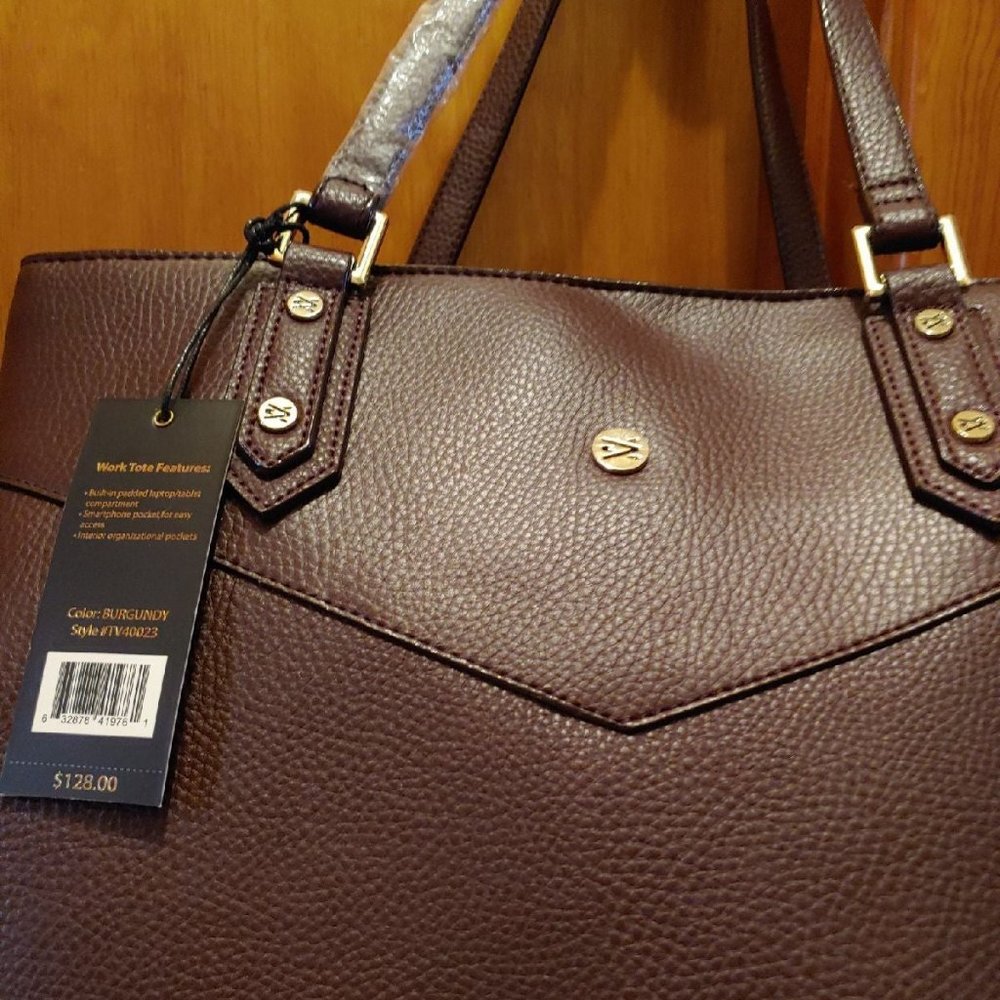 Travanti Burgundy  SALE  $ just MARKED DOWN   NEW SALE - Picture 5 of 6